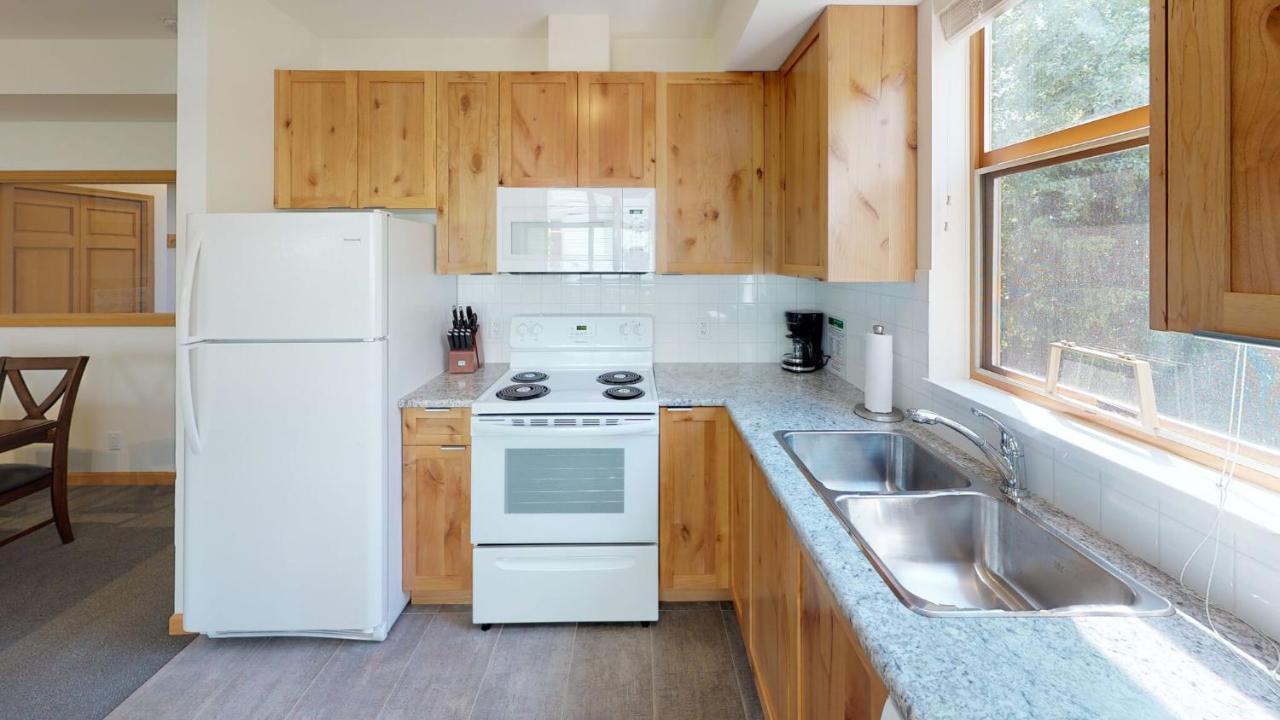 Stoney Creek Northstar By Whistler Premier Apartment Exterior foto